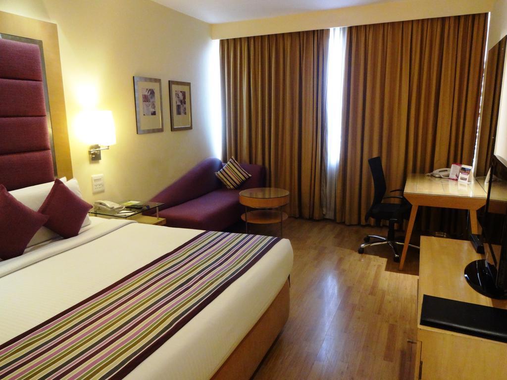 Royal Orchid Central Bangalore, Mg Road חדר תמונה