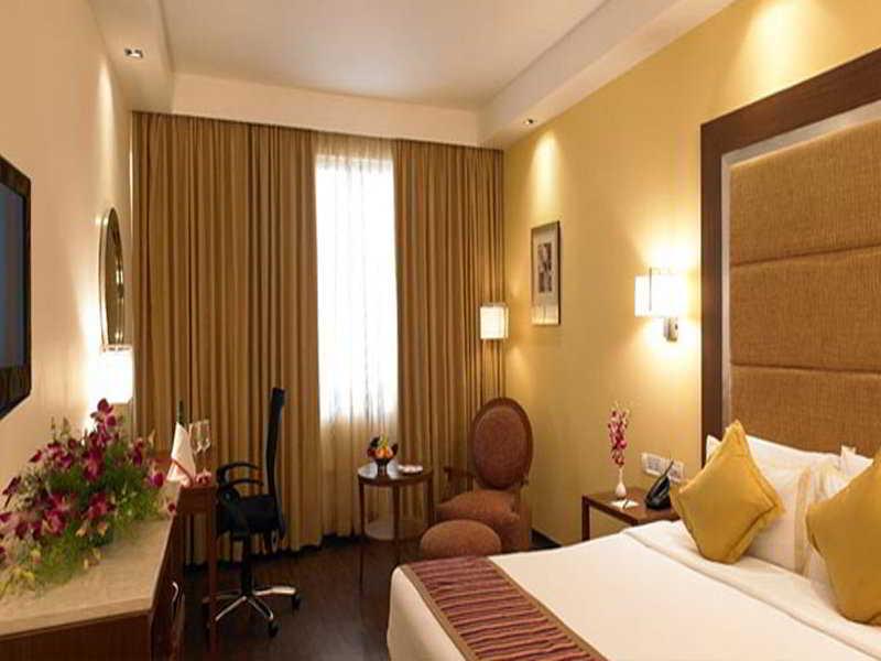 Royal Orchid Central Bangalore, Mg Road מראה חיצוני תמונה