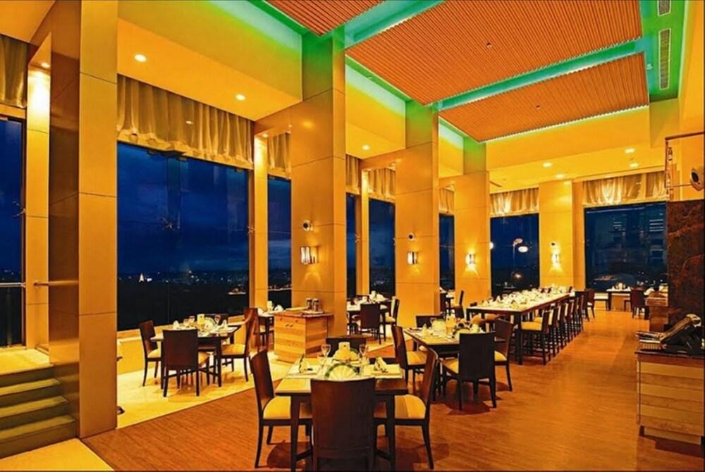 Royal Orchid Central Bangalore, Mg Road מראה חיצוני תמונה