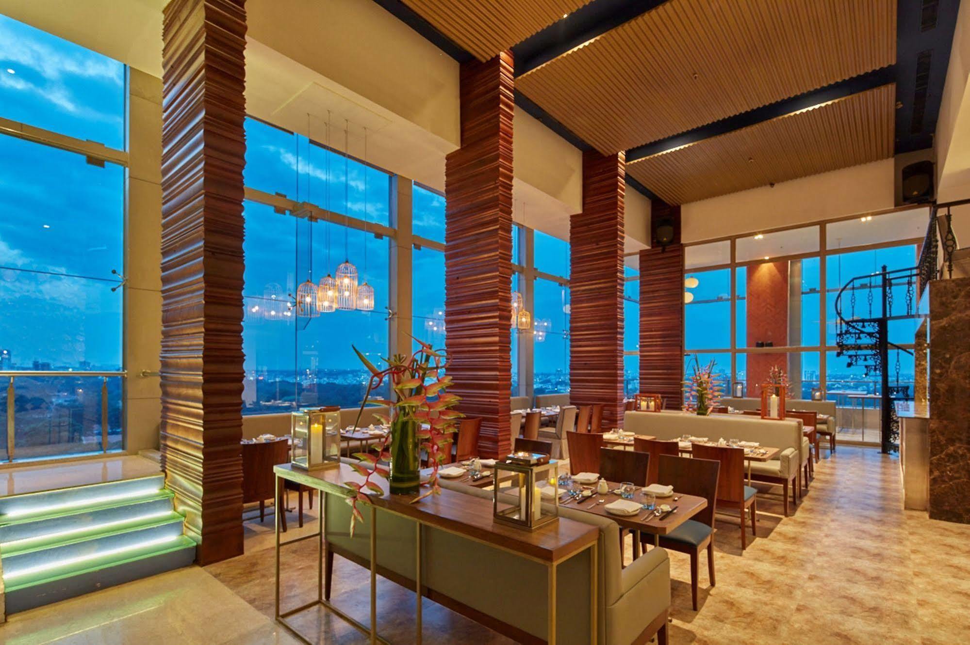 Royal Orchid Central Bangalore, Mg Road מראה חיצוני תמונה